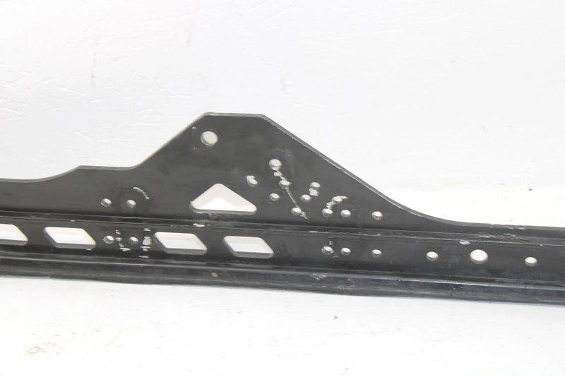 2017 Ski-doo Grand Touring 900 Oem Left Skid Rail 503193960 SS65