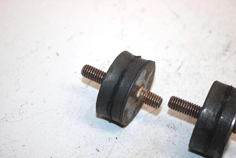 97 Polaris Xlt Sp Oem Engine Mount Dampner Pair 3110062 SP58