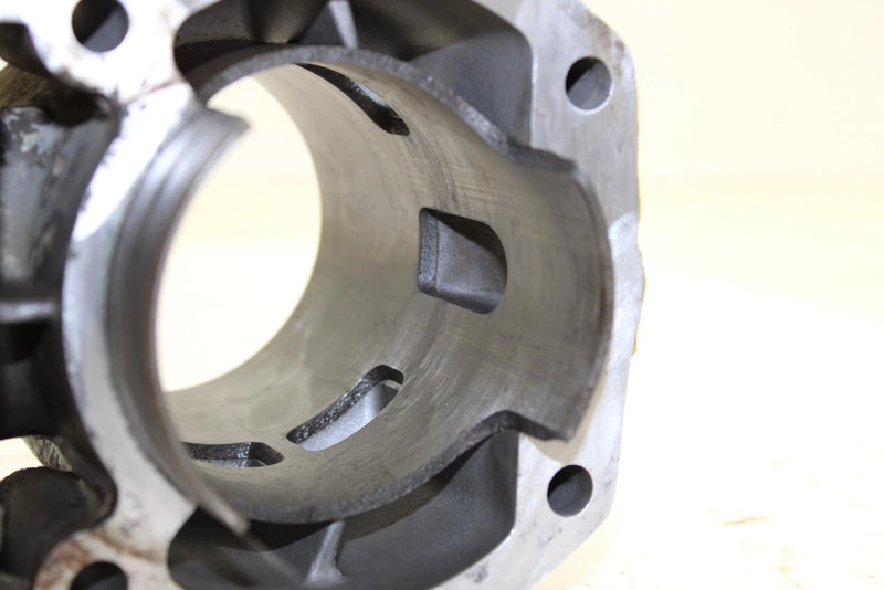 90 Sea-Doo SP OEM Piston Block Cylinder 290913286 JS1