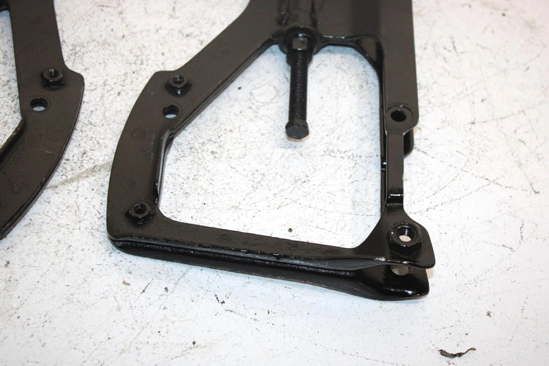 83 Yamaha Excel Iii Ec340g Oem Track Tensioner Bracket Set 8E3-47412-00-00 SY7