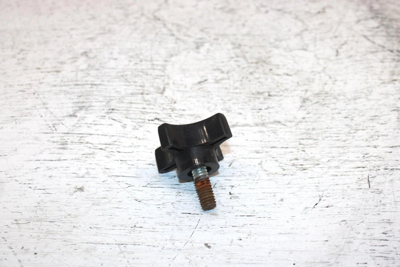 1996 Polaris Classic Touring Oem Clutch Guard Knob 7080523 Q4116