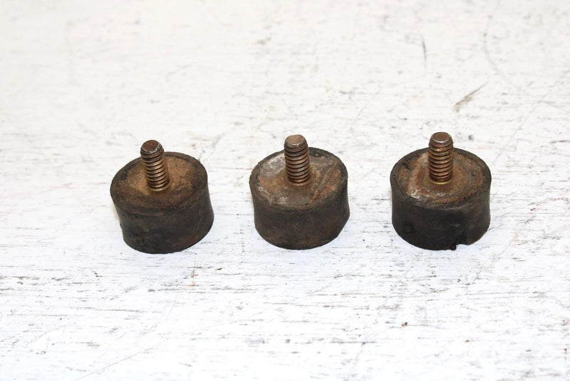 2002 Polaris Magnum 325 Oem Coolant Rubber Mount Set Of 3 5411548 AP185