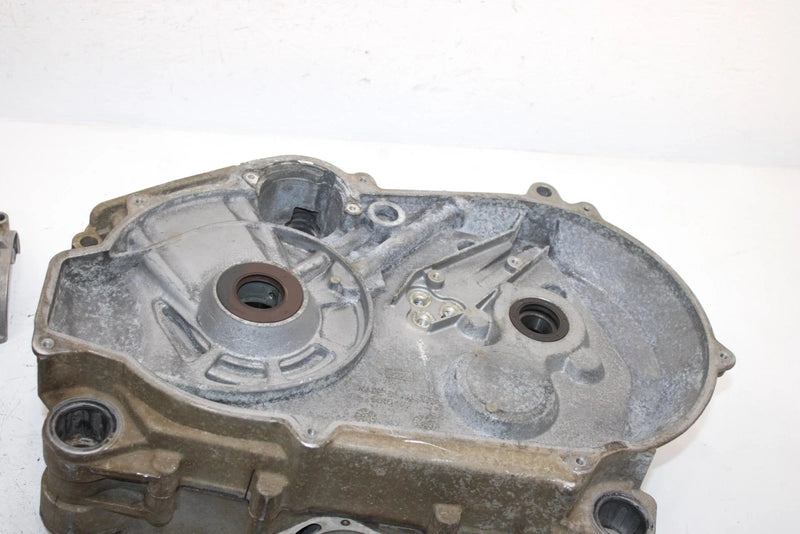 14 Can-am Outlander Max 400 Efi Oem Crankcase 420296761 AB6