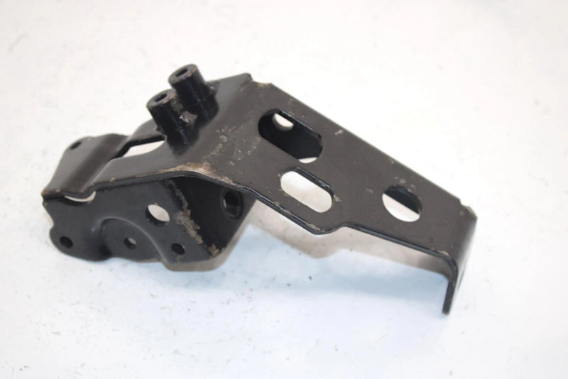 94 Yamaha  Kodiak 400 4wd Oem Lower Shifter Bracket 4GB-18431-00-00 AY27