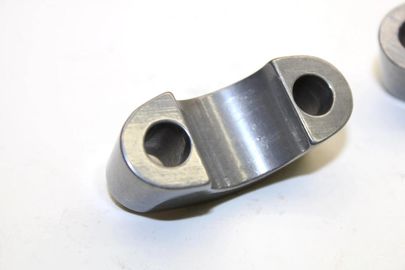 1988 Yamaha Exciter Oem Upper Handlebar Mount Stub Pair 1E6-23441-00-00 Q1509