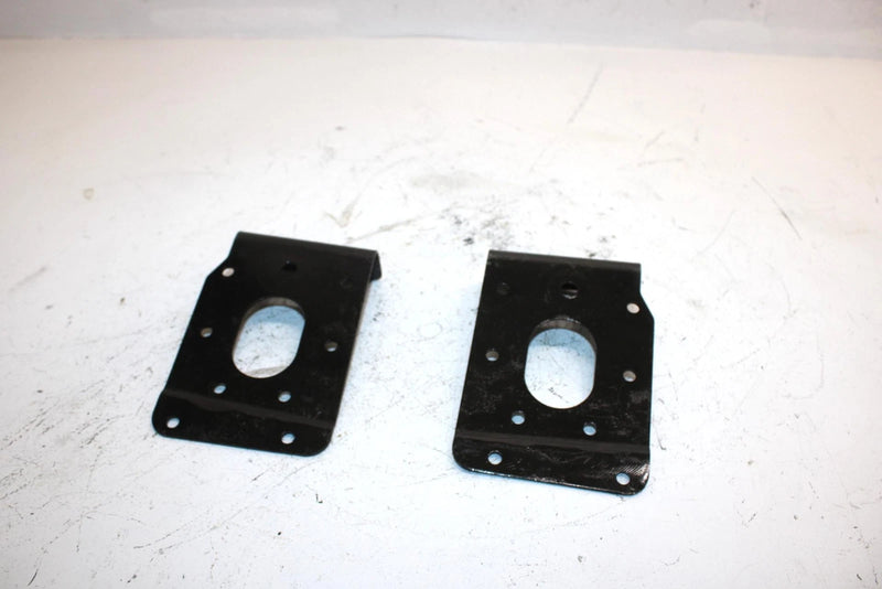 97 Polaris Indy 500 Oem LH,RH Suspension Bracket 1012563-067 1012564-067 SP145