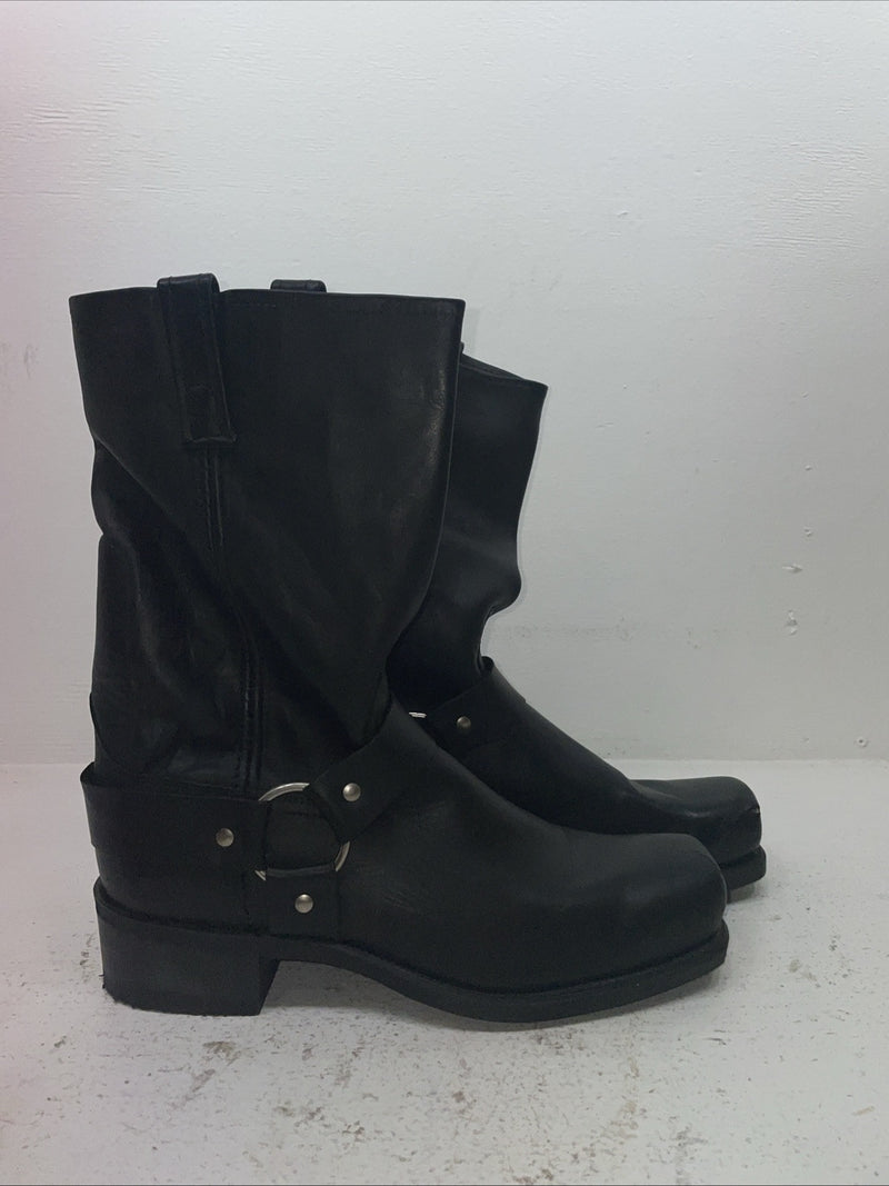 New Men’s Black Vulcan Cowboy Boots. 19050 10 E W. 7-60