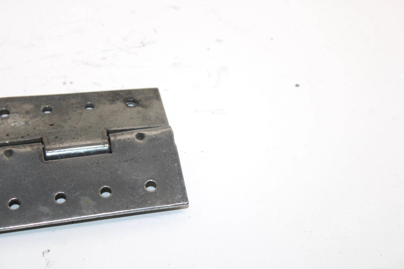 Polaris Oem Belt Cover Hinge 5210728 Q684