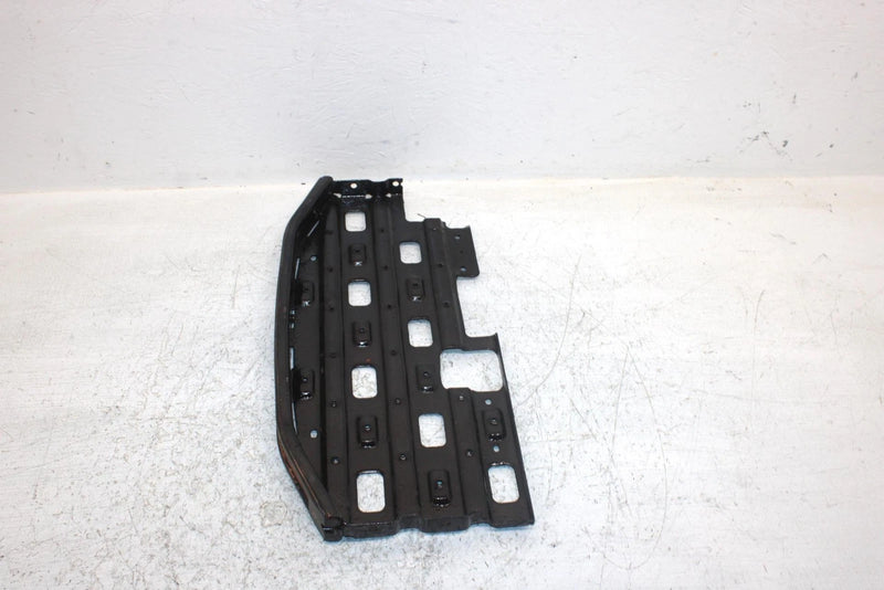 1998 Polaris Trail Blazer Oem Right Foot Rest 1040462-067 AP155