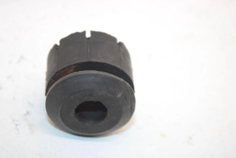 84 Honda Atc200s A Oem Seat Mount Dampner Pair 77207-HA0-000 AH0