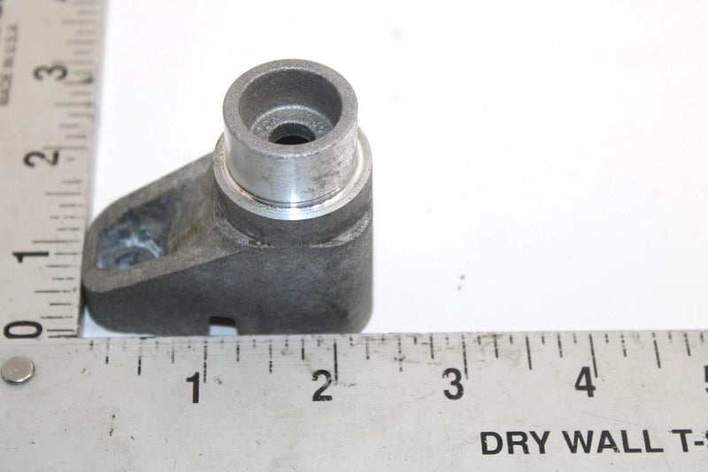 Ski-doo Oem Idler Wheel Mount Bracket 503190389 Q4641