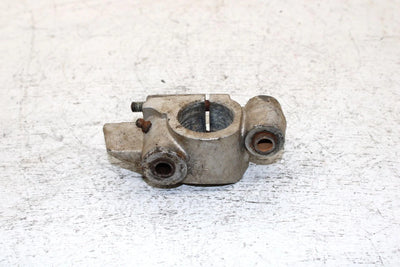 87 Yamaha Exciter 570 L/c Oem Left Front Suspension Bracket 8L9-2376E-00-00 SY18