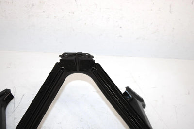 95 Polaris 500 Carb Oem Lower Supp Brace BLK 1011968-067 5222889-067 SP208