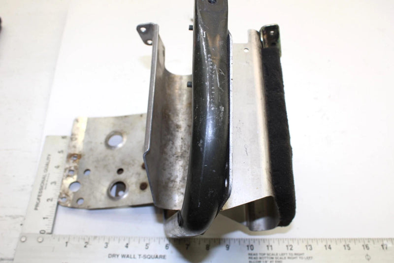 2002 Yamaha Sx Viper Oem Right Foot Rest Foot Well 8EK-21970-09-00 SY94