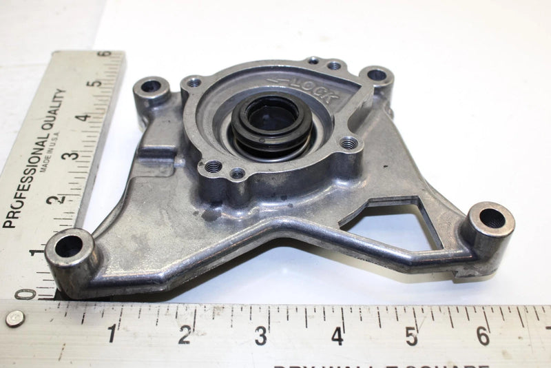94 Yamaha Vmax 600 Oem Engine Water Coolant Pump Housing 8AB-W1247-02-00 Q2540