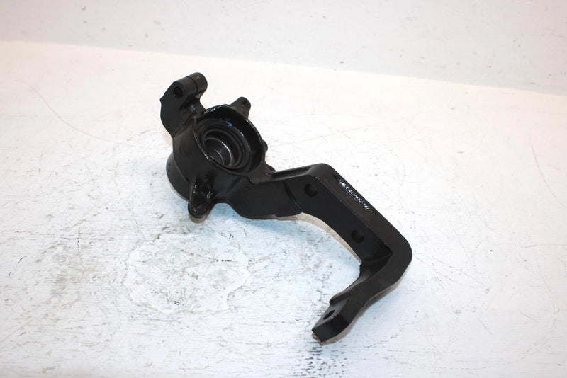 1998 Yamaha  Grizzly Oem Front Right Steering Knuckle 4WV-23502-00-00 AY49