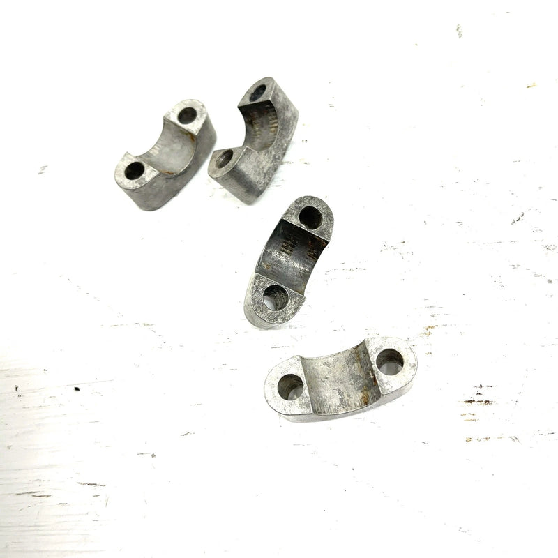 1994 Yamaha Kodiak 400 4x4 OEM Handlebar Mount Set 1E6-23441-00-00 AY61