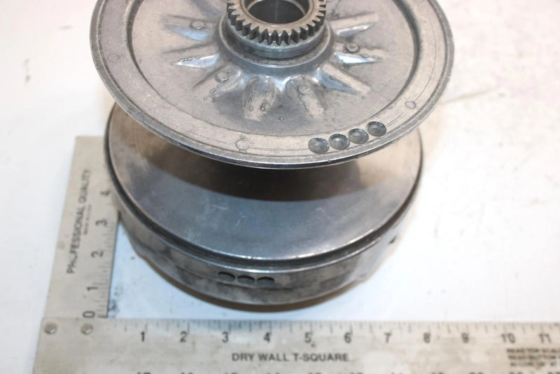 83 Yamaha Excel Iii Ec340g Oem Primary Drive Clutch 8G6-17601-09-00 SY7