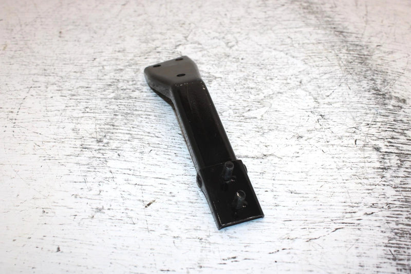1997 Yamaha Venture Tr Oem Right Hood Hinge 88T-7714A-00-00 SY15