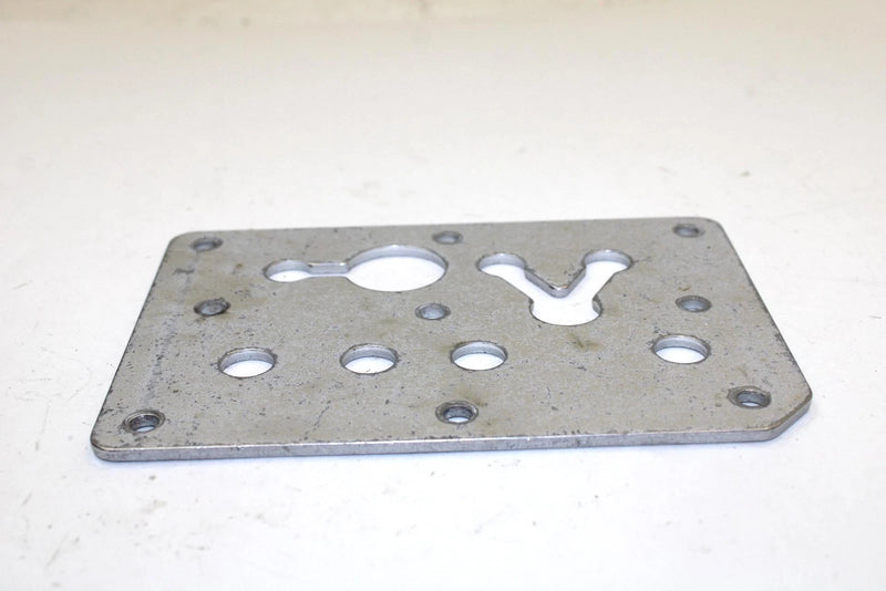 89 Yamaha Waverunner 500 Oem Electrical Housing Lower Plate 6K8-85599-01-00 JY4