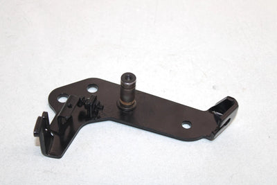 04 Yamaha  Bruin 350 Auto 2wd Oem Foot Brake Bracket 5TE-F7412-10-00 AY36