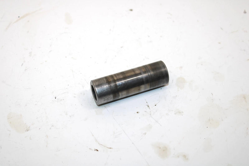 1996 Yamaha Vmax 600 Xt Oem Wrist Pin 8CA-11633-00-00 Q4130