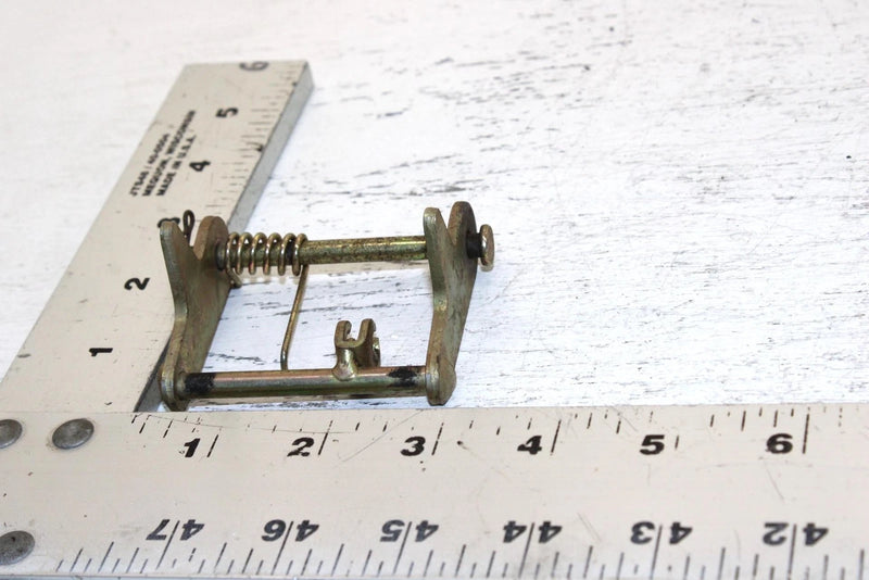 2000 Kawasaki Prairie 300 Oem Seat Hook Latch 27012-1381 AK31.1