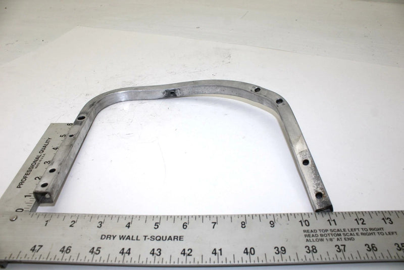 96 Yamaha Vmax 500 XT OEM Footrest Reinforcement Bracket 8AB-21926-00-00 Q5182