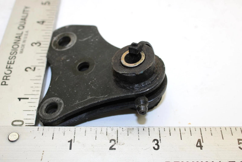 2006 Yamaha Apex Rtx Oem Front Torque Arm Mount 8FU-47415-10-00 Q2631