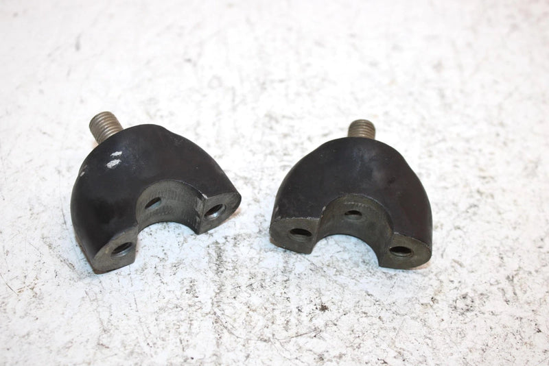 1987 Honda Fourtrax 350 A Oem Lower Handlebar Mount Pair 53130-HA7-670 AH39