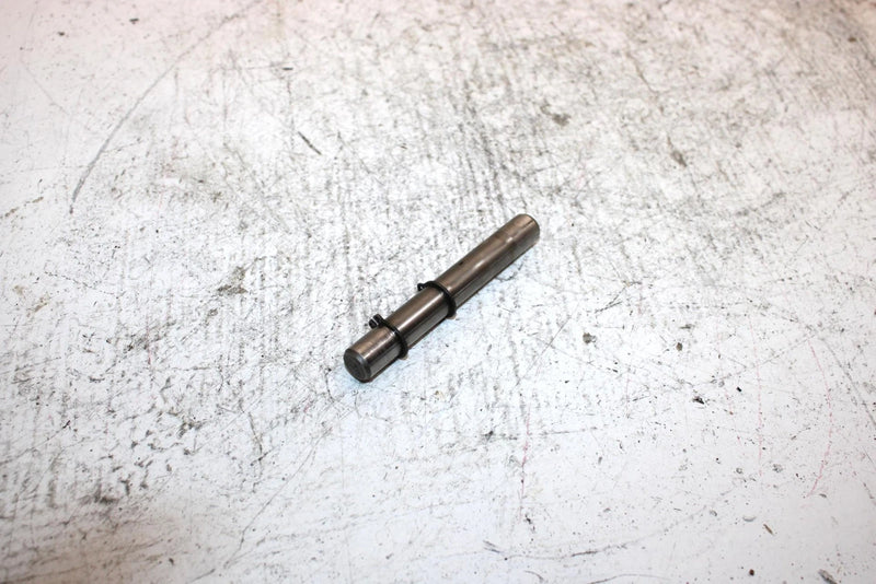 1987 Yamaha  Warrior Oem Starter Reduction Shaft 1UY-15521-01-00 AY16