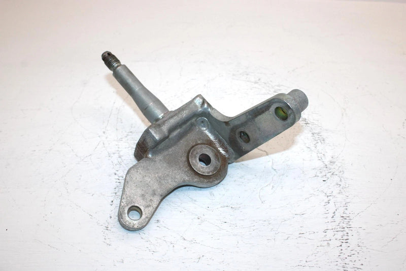 1999 Yamaha  Bear Tracker 2wd Oem Left Steering Knuckle 4XE-F3501-00-00 AY50