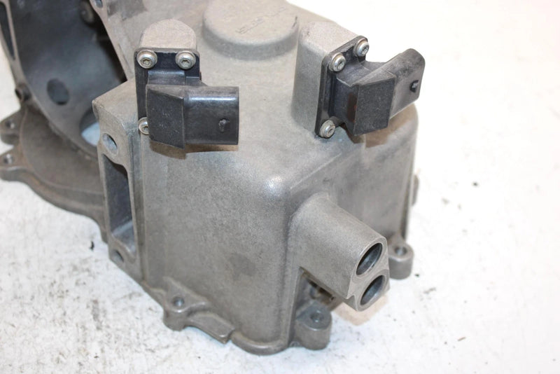 2001 Polaris Magnum 325 Oem Main Transmission Half W/Sensors 3233902 AP98