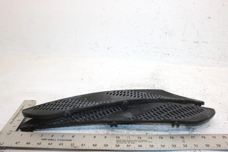 2000 Ski-doo Mxz 600 Oem Lower Hood Grille Set 517302034 517302036 SS15