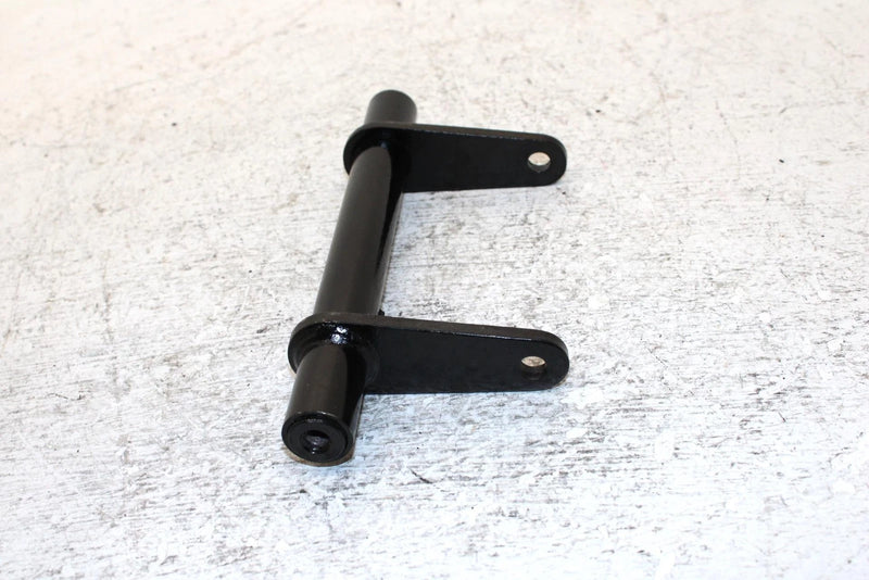 1994 Polaris Classic Touring Oem Rear Suspension Pivot W/Shaft  1540721-067 SP55