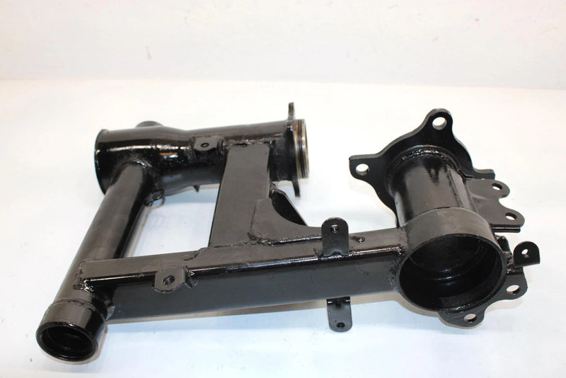 86 Yamaha  Moto 4 Yfm200dxs Oem Rear Swingarm 1NU-22110-00-33 AY1