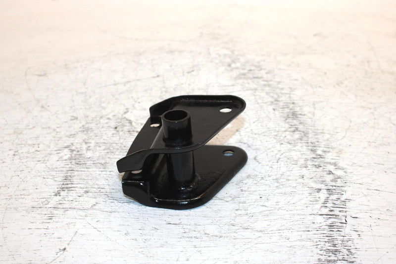 1995 Arctic Cat Pantera Oem Right Rail Aux Wheel Bracket 0704-206 SA17