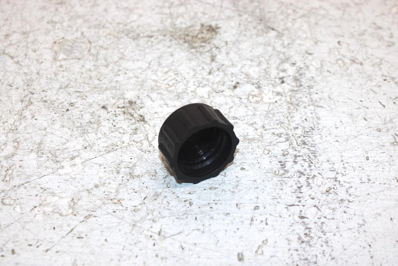 2006 John Deere  Buck 650 Oem Coolant Tank Cap 709200009 AJ0