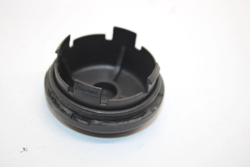 00 Polaris Trail Boss 325 Oem Front Hub Cap 5431018 AP37
