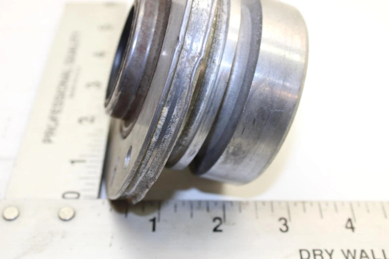 1980 Yamaha Xs850g Oem Bearing Housing 2H7-17551-00-00 Q3397