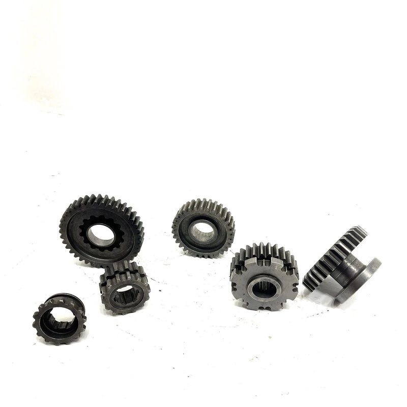03 Bombardier Traxter 500 4x4 Auto OEM Rear Output Shaft Gear Set 711220497 AB15