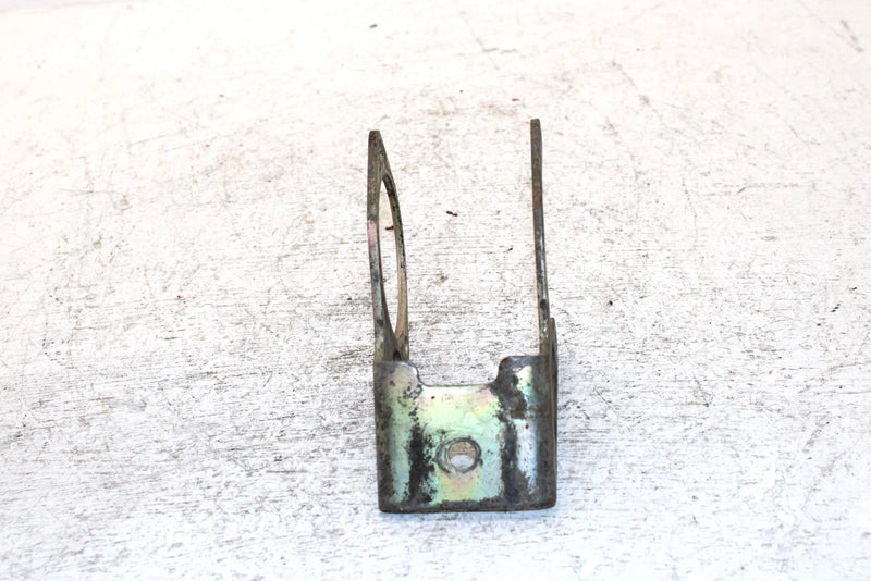 1995 Yamaha Vmax 600 Le Oem Front Upper Right Motor Mount 8AB-21416-01-00 SY21