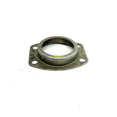 02 Yamaha Big Bear 400 YFM400F 4x4 OEM Rear Axle Retainer 4XE-G6513-00-00 AY52