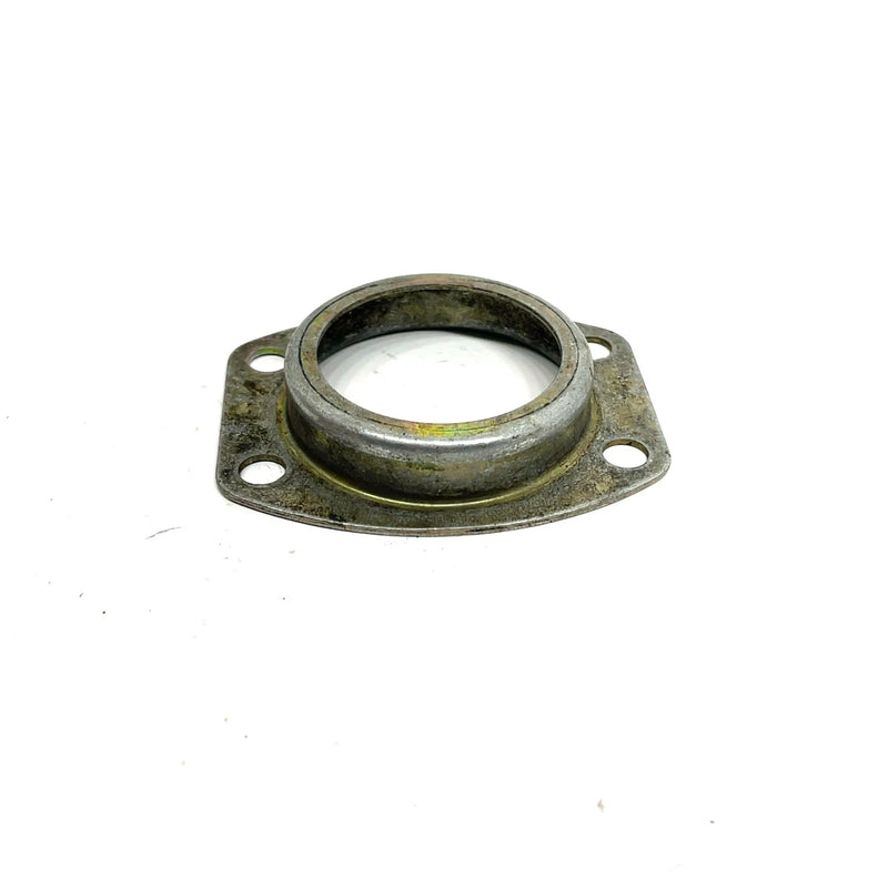 02 Yamaha Big Bear 400 YFM400F 4x4 OEM Rear Axle Retainer 4XE-G6513-00-00 AY52
