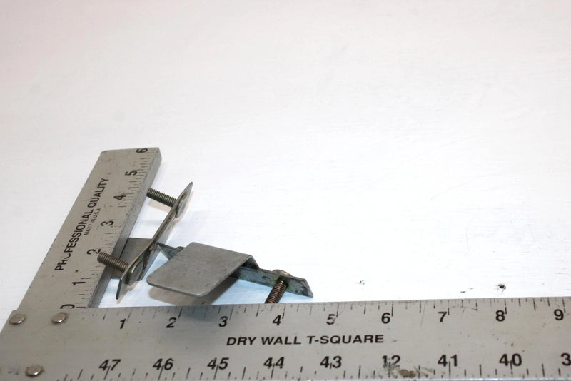 2000 Ski-doo Mxz 600 Oem Hood Guide Pair 502006500 SS15