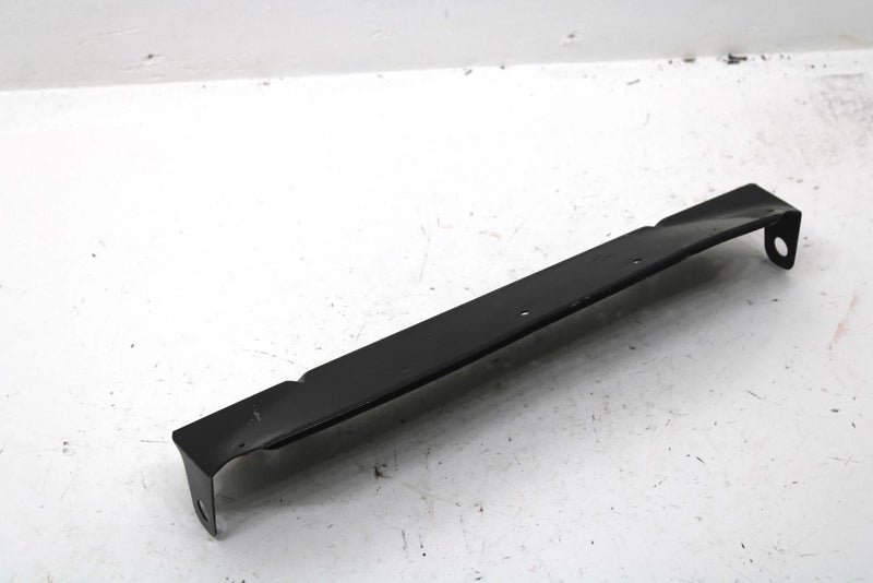 1989 Yamaha Ovation Oem Snow Flap Support 85L-21910-00-00 SY67