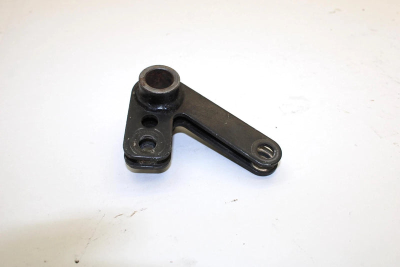 2002 Yamaha Sx Viper Oem Front Torque Arm Mount 8CR-47415-00-00 Q2662