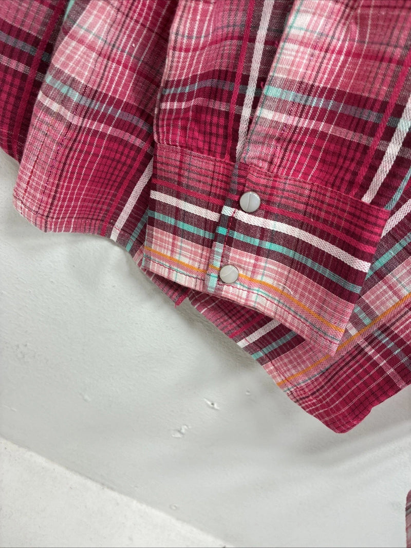 New Women’s Cumberland Pink Plaid Long Sleeve Pearl Snap Medium LL-66