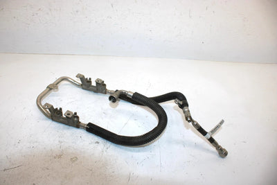06 Polaris Fusion 900 Oem Fuel Rail 2520581 SP2
