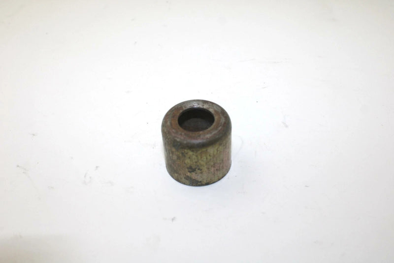 98 Ski-doo Mach I OEM Pivot Arm Block Cup 503103600 SS119